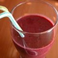 Batido de frutos rojos y avena